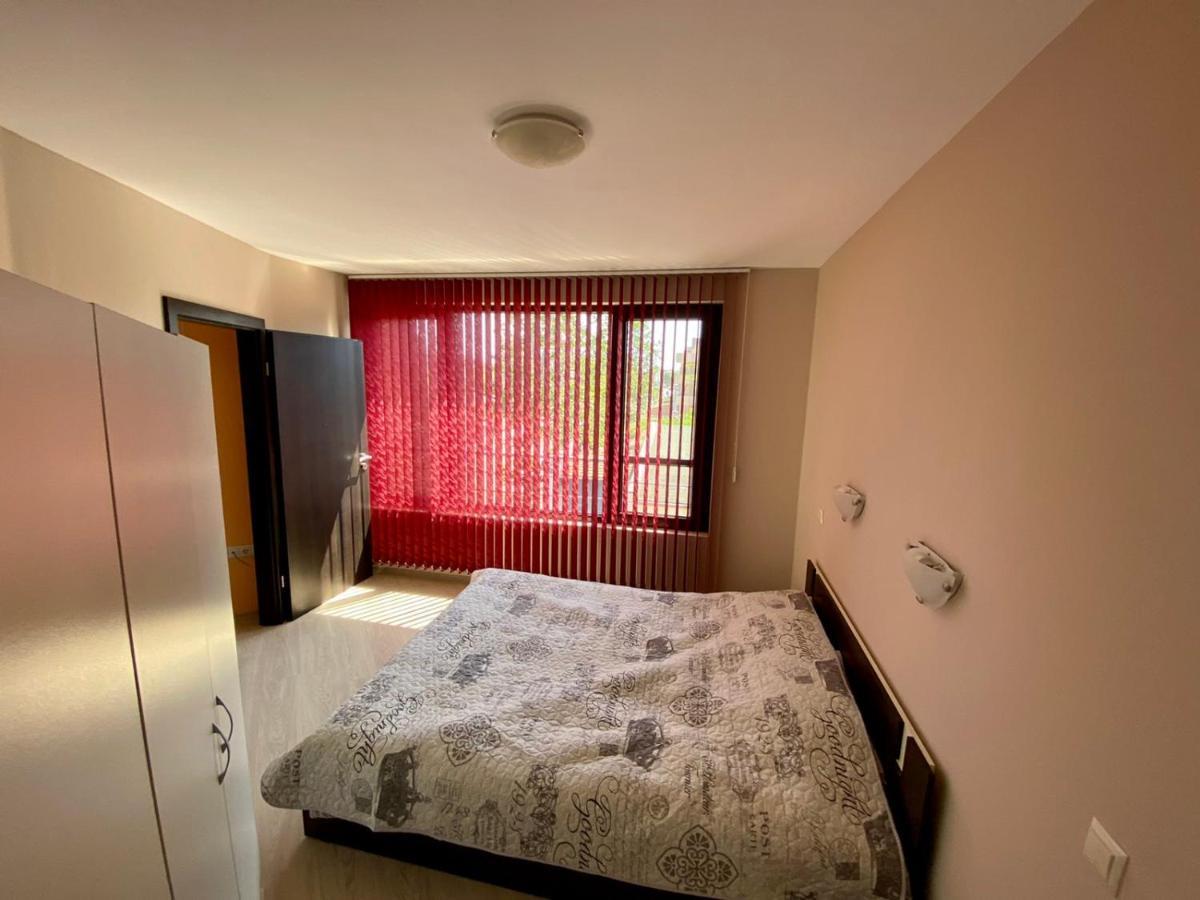 Cozy Apartment In The Center Of بريمورسكو المظهر الخارجي الصورة