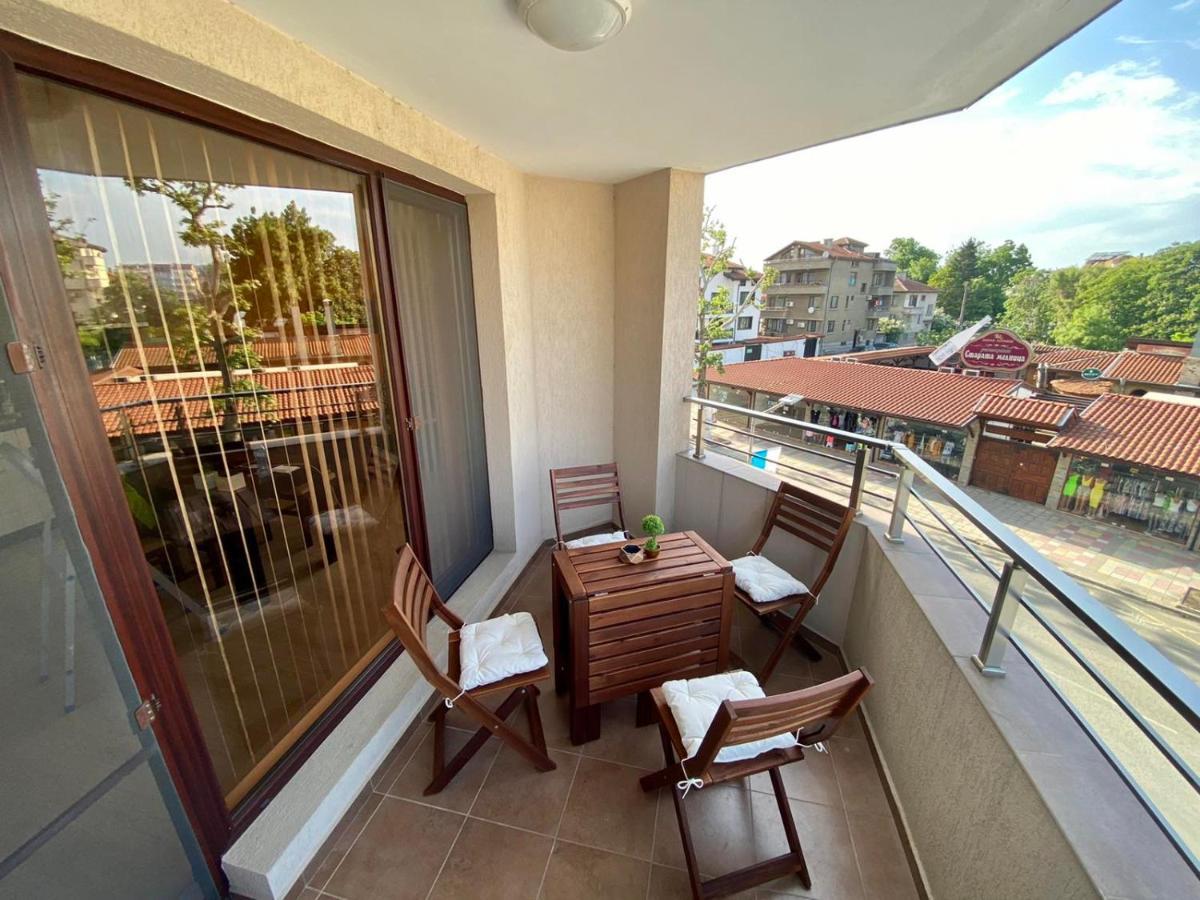 Cozy Apartment In The Center Of بريمورسكو المظهر الخارجي الصورة